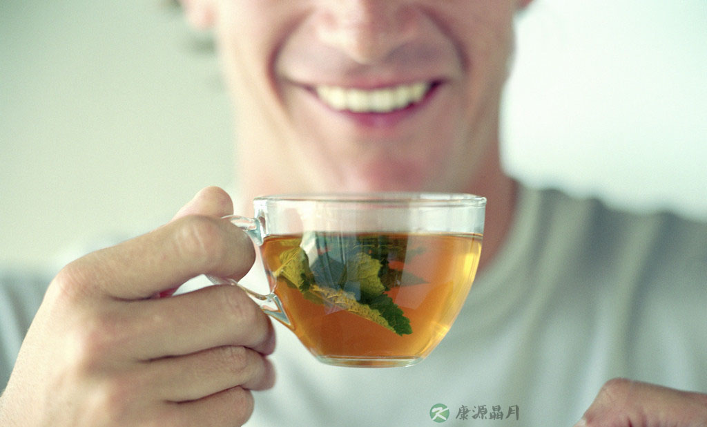 常吃油荤 宜多喝绿茶