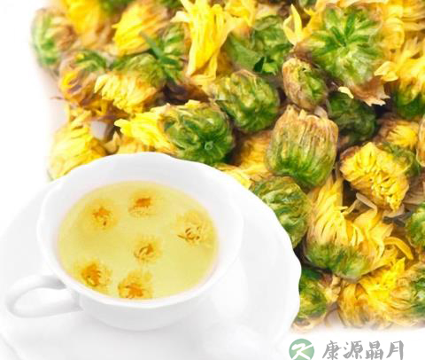 菊花雪梨茶具有养肝的功效