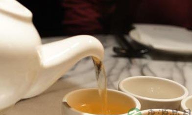 茶叶中并未含有鞣酸 喝茶对身体没有危害