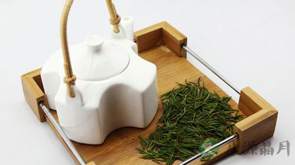 白茶适合什么时候喝 夏天喝少中暑