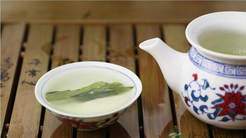 绿茶的功效与作用及食用方法介绍