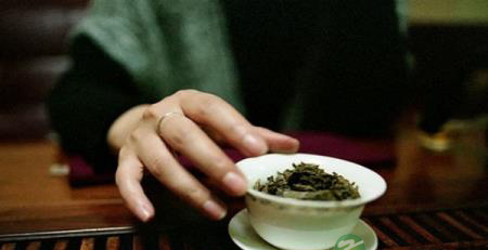 听茶独处的享受