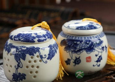 秋季适合喝什么茶？秋季养生喝茶时诀窍