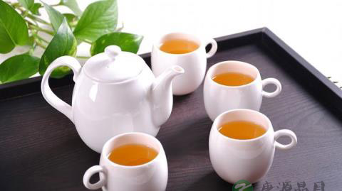 白茅根茶 清热凉血 止血利尿 抗菌功效