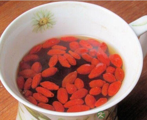 喝什么茶能防止眼睛干涩？
