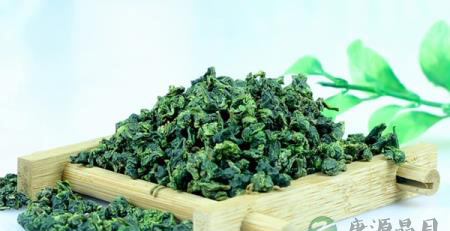 老人多喝绿茶赛过吃人参