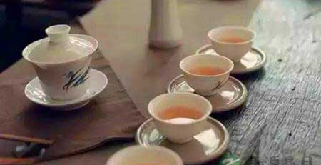 每天饮五杯茶美容 健康似神仙