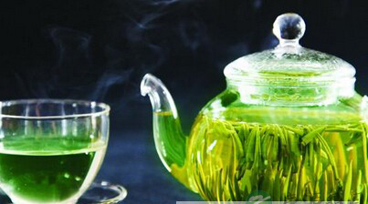 消暑保健 试试金银花薄荷茶