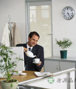 养身乌龙茶不仅可以通血脉 养脾气 有乌发的作用