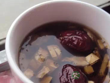 喝姜枣茶最好的时候到了:体内病气扫光光