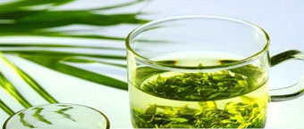 用绿茶来美白皮肤 是如何达到效果的