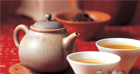 男人抗衰老的最好方法 这样喝茶可以抗衰老