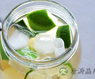 自制水果茶，养生保健效果佳