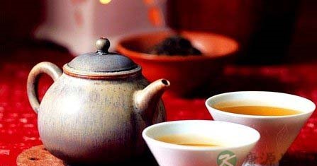 茶道文化 沏茶“八分满”才为敬