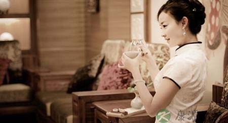 女性喝普洱茶有讲究