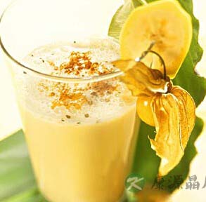 自制水果茶，养生保健效果佳