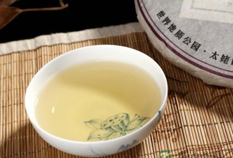 紫草生地茶 清热除湿退黄功效