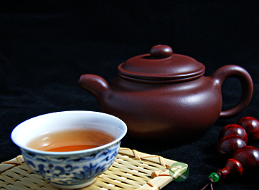 夏天喝茶的益处