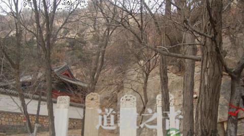 假日短途观光日盛 记者带你游道教名山
