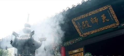 跟随名人的脚步在江西龙虎山领略道家文化