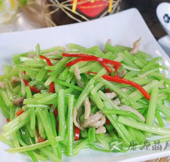 芹菜怎么做好吃 推荐6款芹菜美味食谱 芹菜怎么做好吃 推荐6款芹菜美味食谱