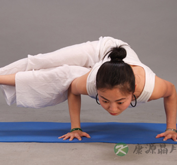 瑜伽养生常识和注意事项 有腰椎病能练瑜珈吗 瑜伽养生常识和注意事项 有腰椎病能练瑜珈吗