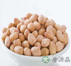 秋季流鼻血吃什么好 吃花生米凝血红枣补血