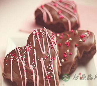 咳嗽吃什么好得快 巧克力能治咳嗽