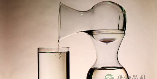 夏天怎样喝水才更健康更安全