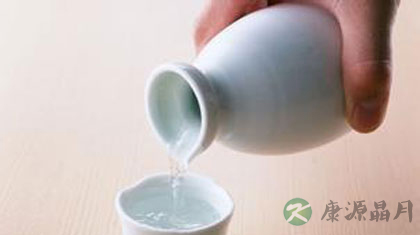 为什么喝酒会容易脸红