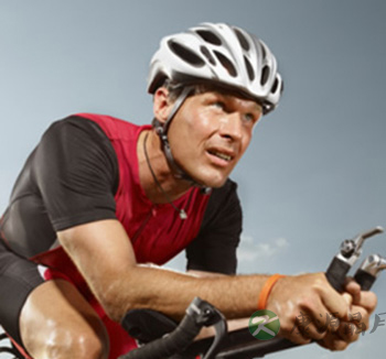 酷热夏季喝冷饮注意事项 如何正确饮用饮品 酷热夏季喝冷饮注意事项 如何正确饮用饮品