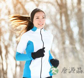 冬季体育锻炼的好处 及需谨记的几项注意事项