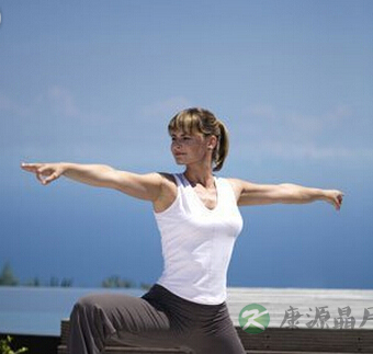 瑜伽动作 小腿曲线更美妙
