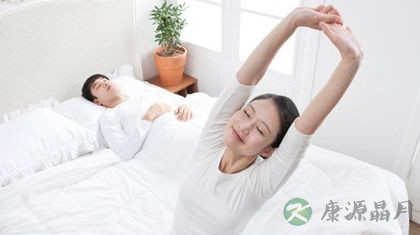 起床前做到14招巧养生