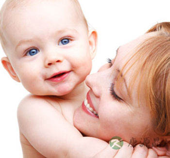 宝宝咳嗽吃什么 中医治疗宝宝咳嗽5个原则 宝宝咳嗽吃什么 中医治疗宝宝咳嗽5个原则