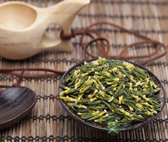 莲子的养生效果 莲子心的作用与功效 莲子的养生效果 莲子心的作用与功效