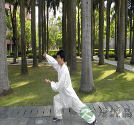 太极步怎么练 练习太极步的技巧