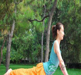 练瑜伽可以排毒吗 推荐六招排毒瑜伽动作
