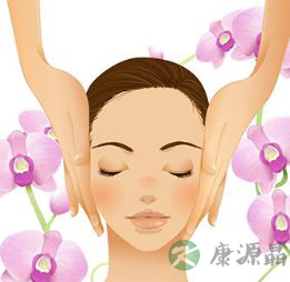 简单的脸颈按摩手法 有效改善女人颈部肌肤