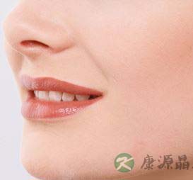 嘴唇糜烂，起水泡怎么办 如何防治唇炎呢？