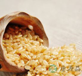 肚子长肉，便秘怎么办 肠道按摩减肥来解决