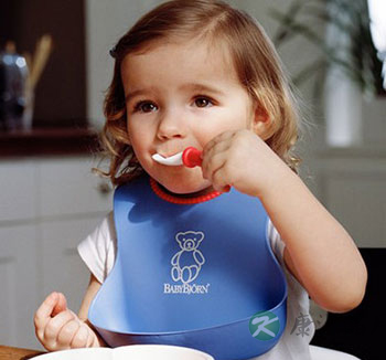 宝宝偏食有什么危害 夏季宝宝偏食怎么办