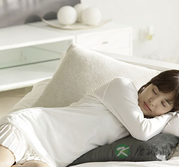 夏季怎么样养生 保持好心情心静自然凉 夏季怎么样养生 保持好心情心静自然凉