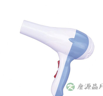 别小看梳子 巧用梳子梳乳房能散瘀丰胸 别小看梳子 巧用梳子梳乳房能散瘀丰胸