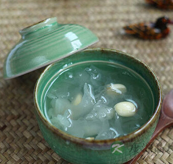 失眠吃什么食物 两道家常菜吃走失眠 失眠吃什么食物 两道家常菜吃走失眠