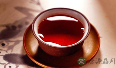 红糖水的功效与作用 红糖水的功效与作用