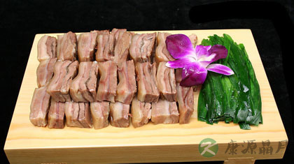 狗肉不能和什么一起吃 狗肉不能和什么一起吃