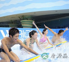 冲浪瘦身运动 健身减肥与运动集一体的结合