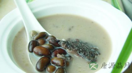 黑豆的功效与作用及食用方法 黑豆的功效与作用及食用方法