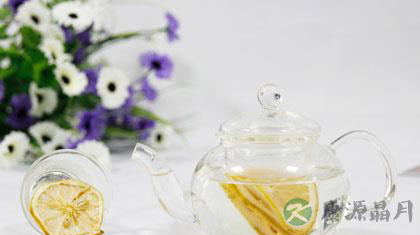 柠檬水的做法与功效